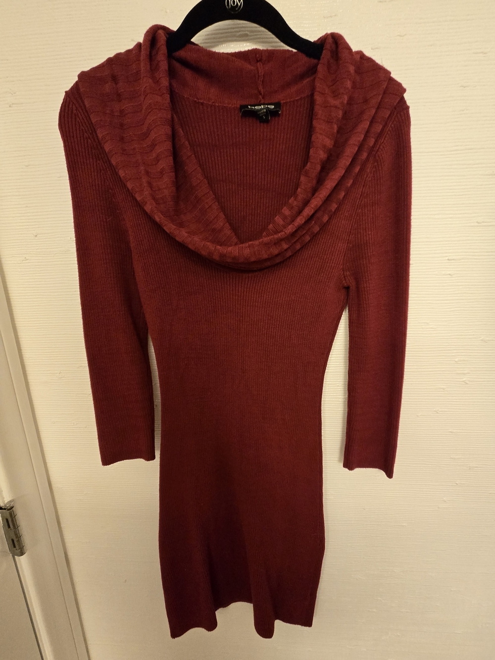 bebe Ribbed Cowl Neck Sweater Dress in Burgundy/Red - S